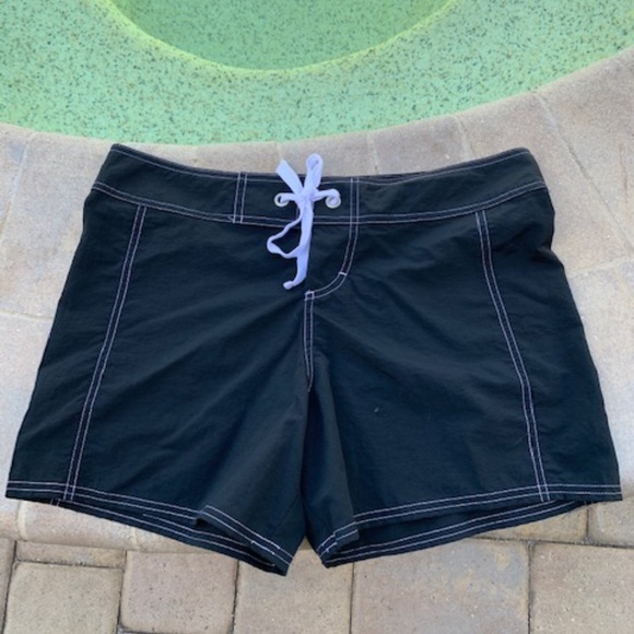 Tommy Bahama Pants - Tommy Bahama Womens Board Shorts